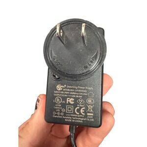 Eng Switch-Mode Power Supply 3A-066WP05 5V 1.2A AC DC Adapter Wall Plug Black